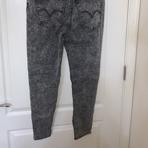 Levi’s Mile High Super Skinny : black acid wash jeans